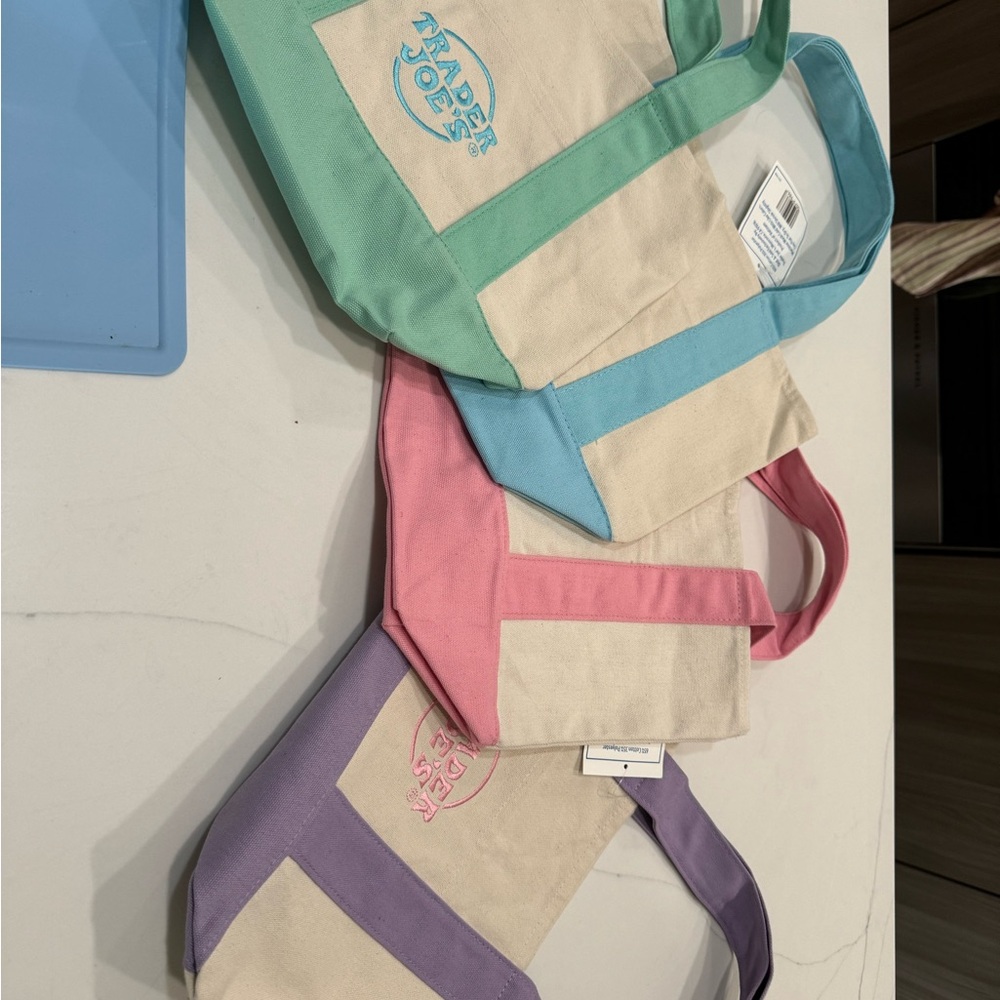 Trader Joe's Pastel Mini Canvas Tote Bag Set of 4